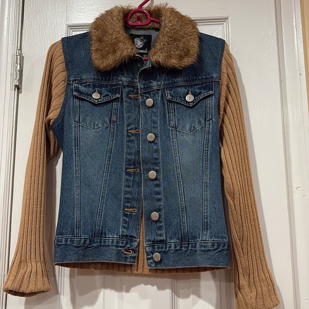 Dollhouse Jean Jacket With Fur